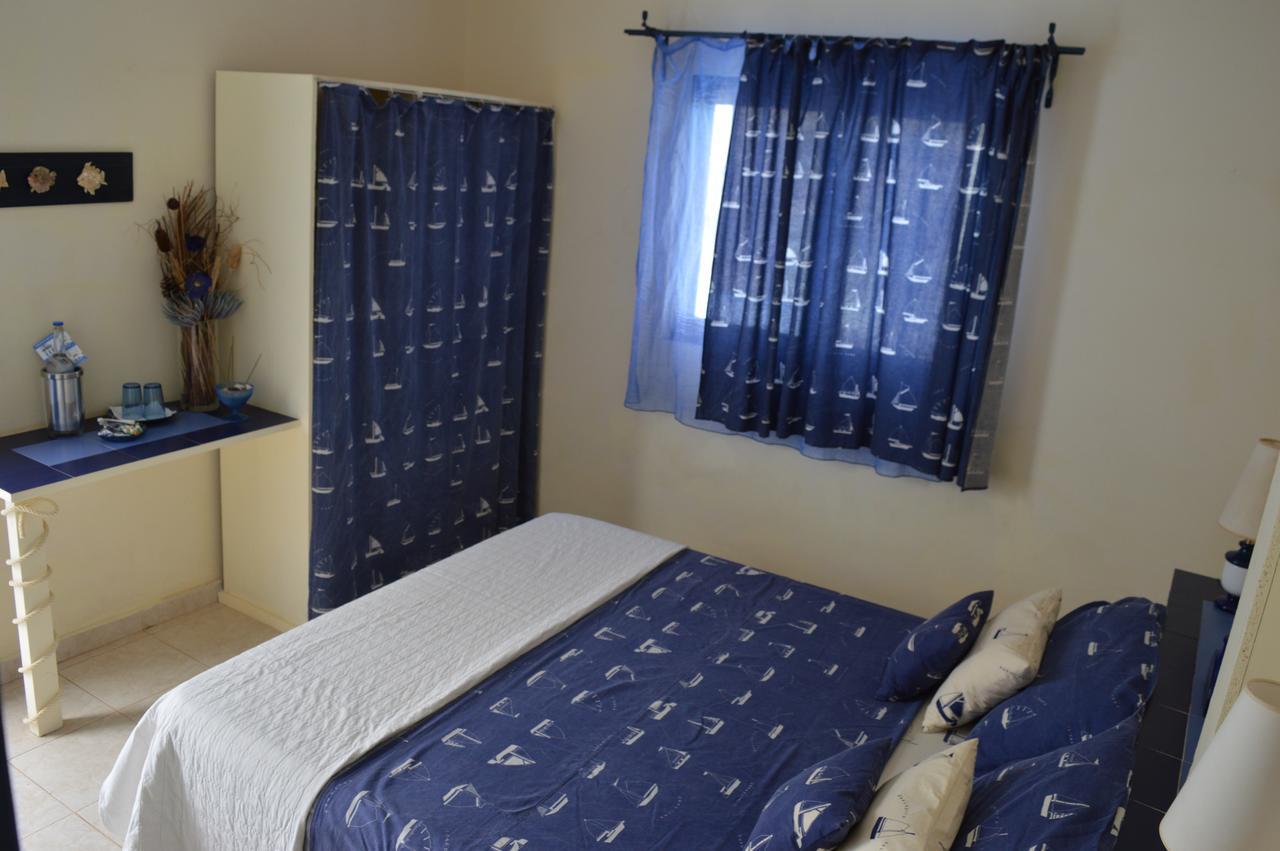 Yacht Club Sal Bed & Breakfast Palmeira Bagian luar foto