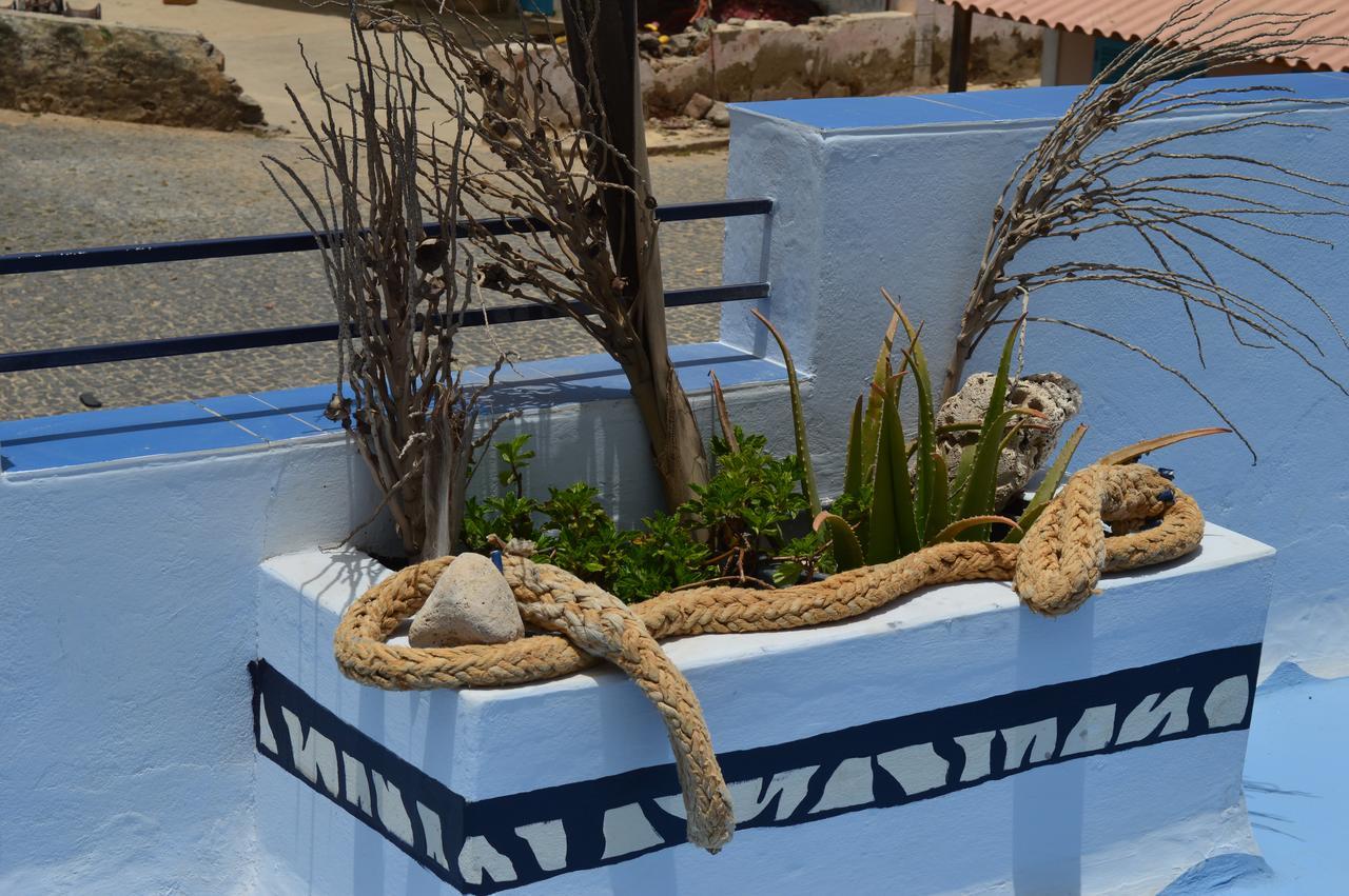 Yacht Club Sal Bed & Breakfast Palmeira Bagian luar foto
