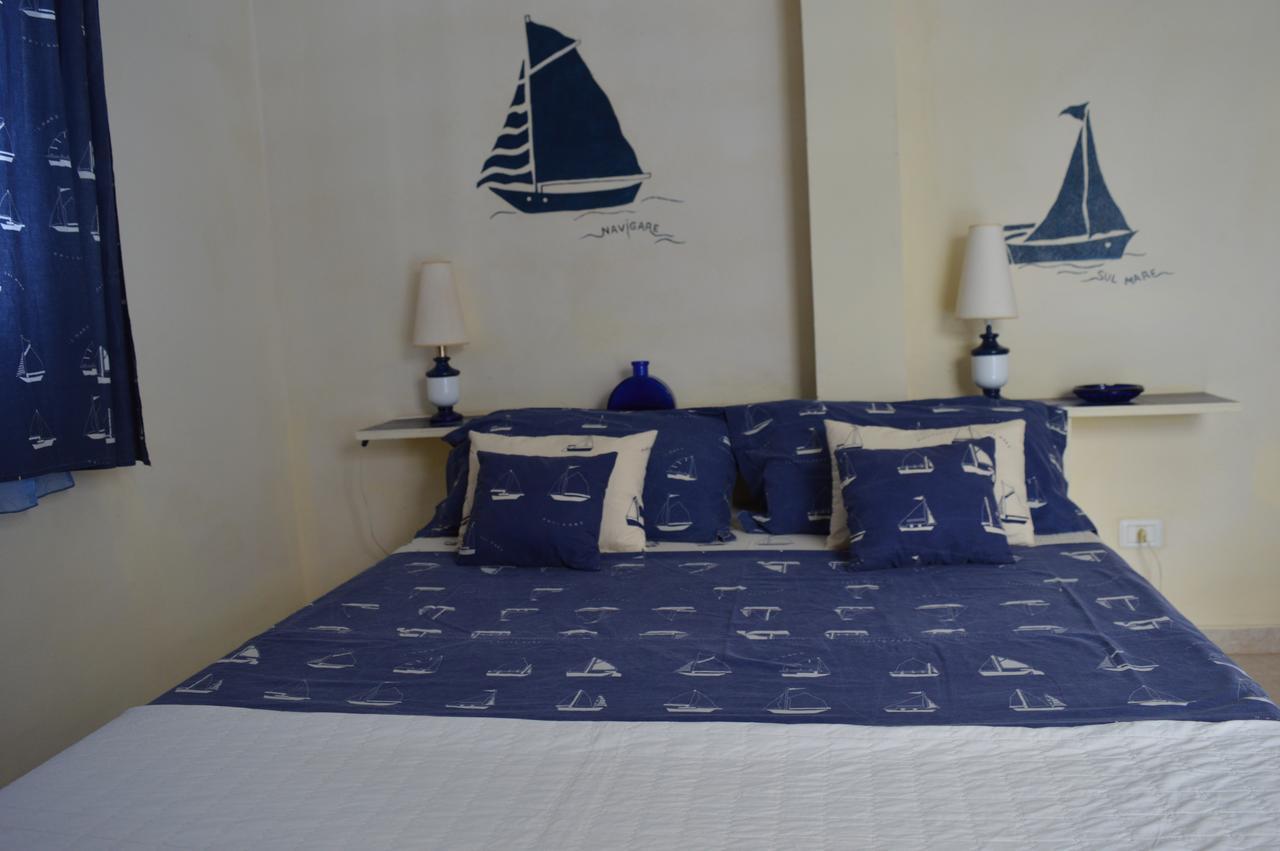 Yacht Club Sal Bed & Breakfast Palmeira Bagian luar foto