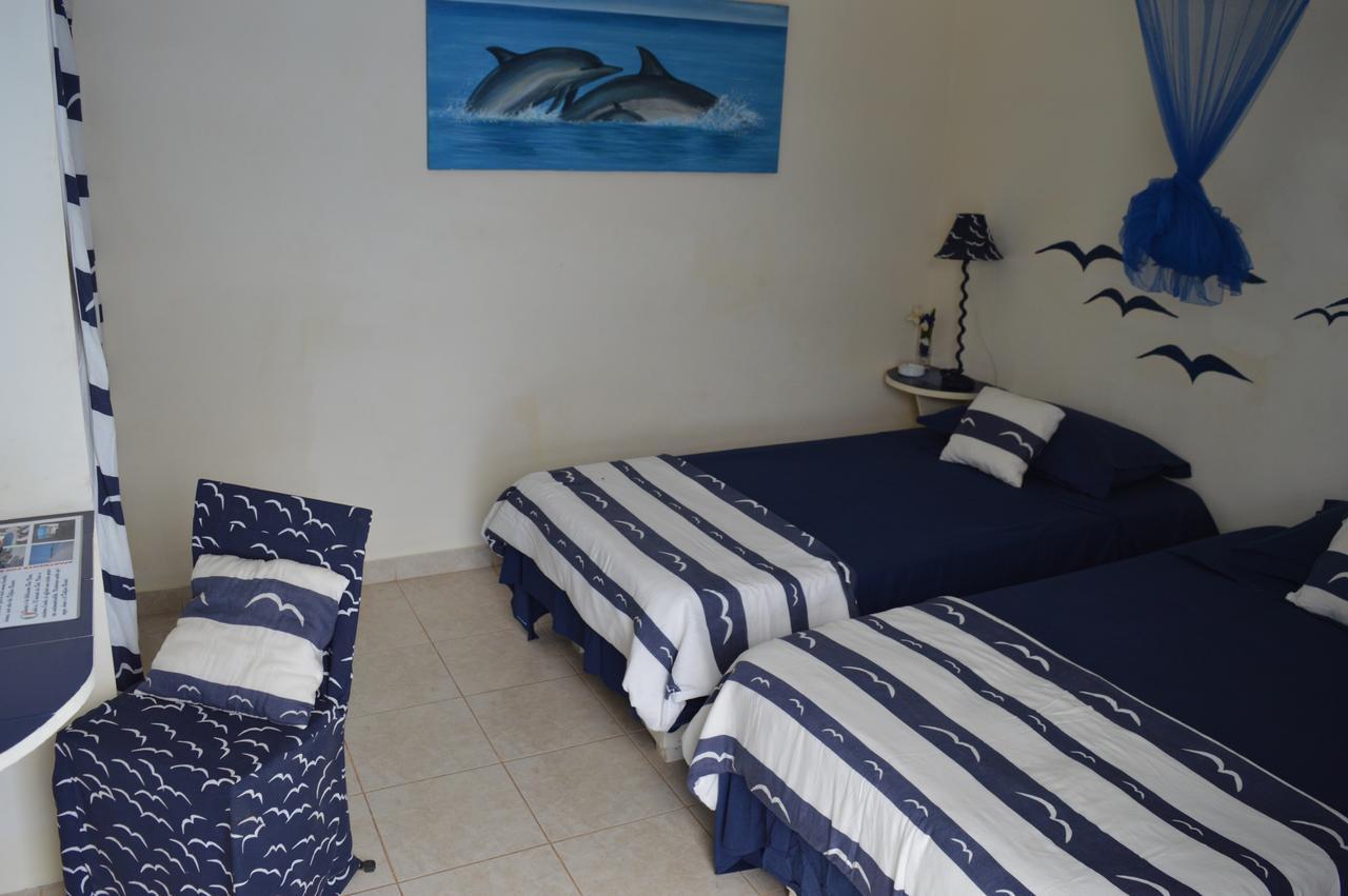 Yacht Club Sal Bed & Breakfast Palmeira Bagian luar foto